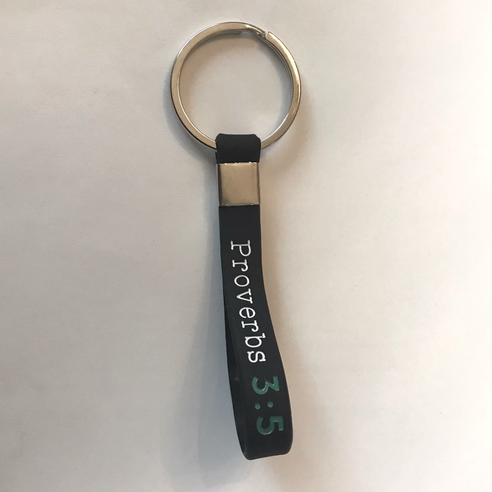 “Proverbs 3:5” Bible Scripture Keychain! - Picture 1 of 3